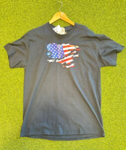 TEE-SHIRT DRAPEAU FLOTTANT